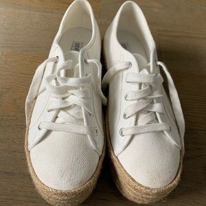 Steve Madden Platform Sneakers!🤍